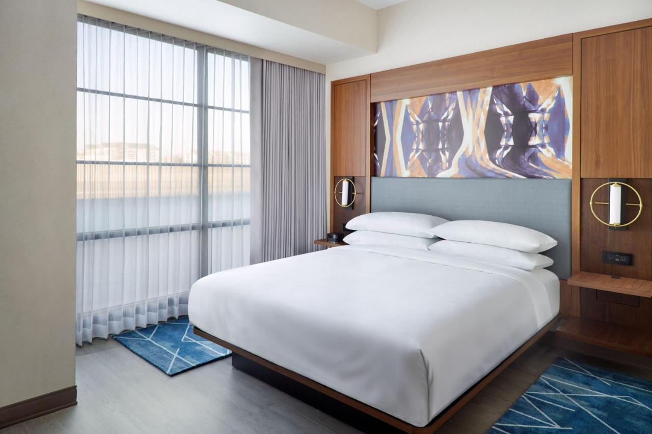 Hotel Marriott Downtown 4*